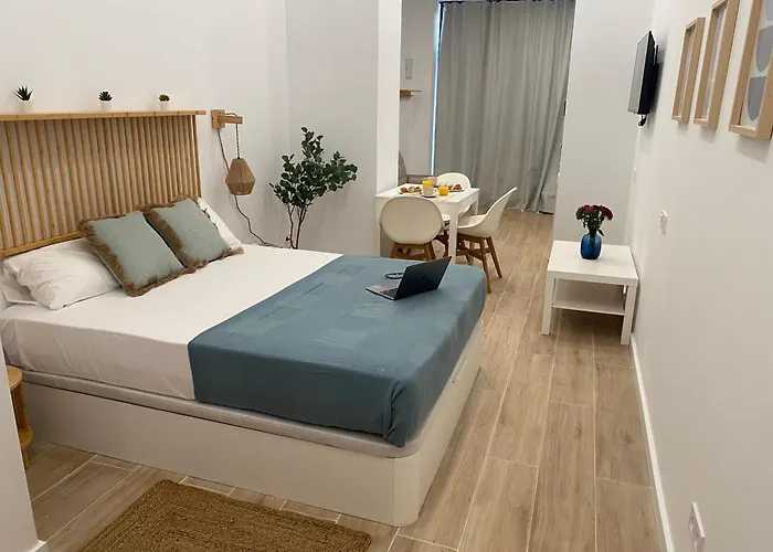 Travel Habitat Cabanyal Lofts
