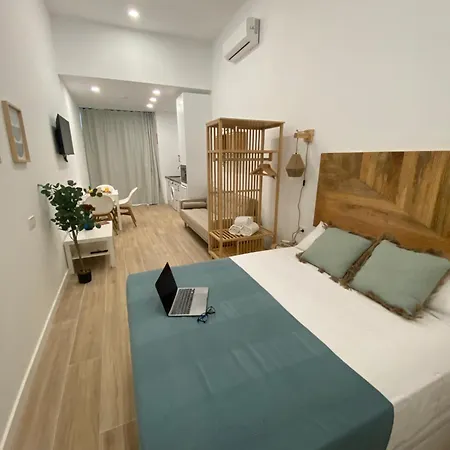Travel Habitat Cabanyal Lofts Valensiya