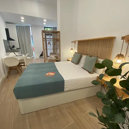 Travel Habitat Cabanyal Lofts * Valensiya